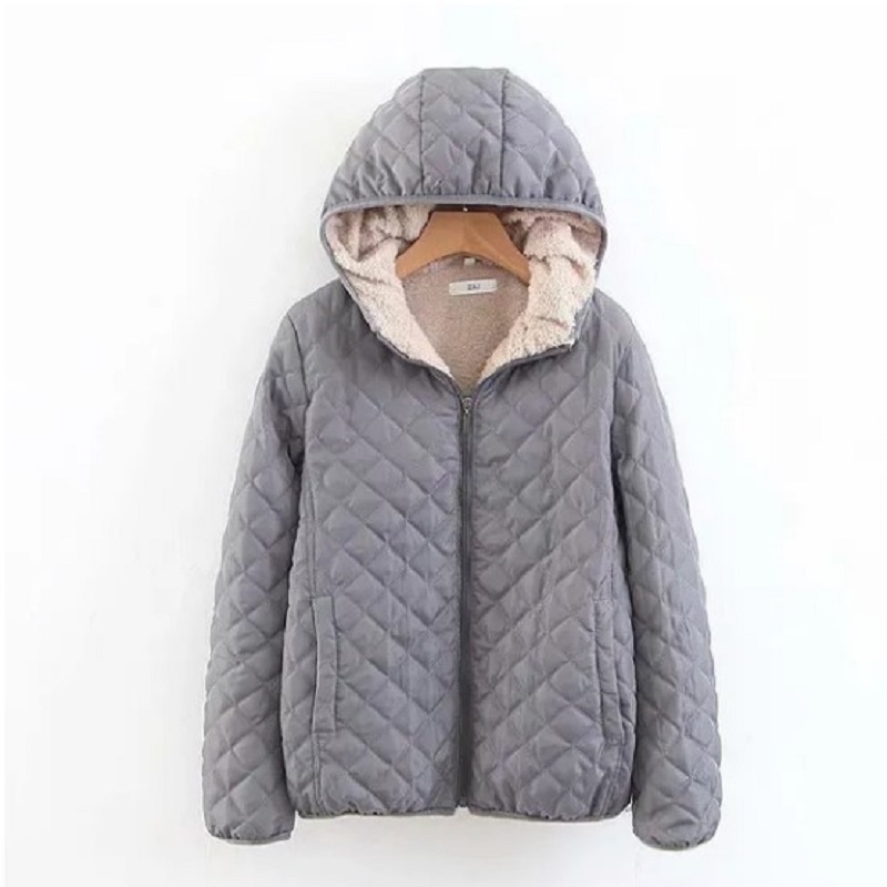 An Editor's Review of Daily Ritual's Puffer Jacket on Amazon
